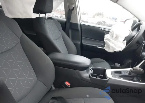 2024 Toyota Rav4 Xle z USA, uszkodzony, nr VIN 2T3P1RFV8RC447186